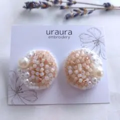 【ピアスorイヤリング】ペールカラーのパールつきつぶつぶビーズ刺繍