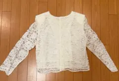 白いレース長袖シャツ