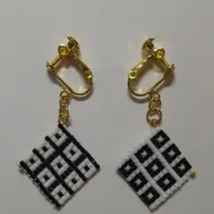 デリカビーズイヤリング(スクエア)④