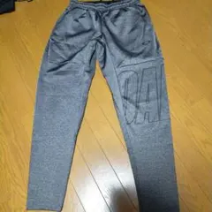 ほぼ未使用 OAKLEY スウェットパンツ 検）アディダス ナイキ プーマ