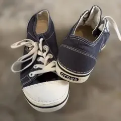 Crocs ネイビー スニーカー