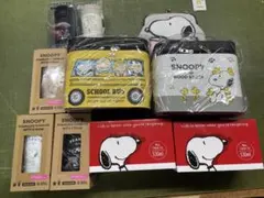 SNOOPY スヌーピーボトルキャップ フィギュア セット おうち型棚付