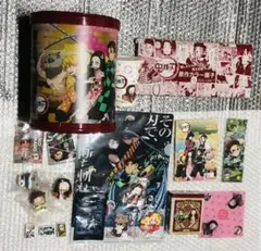 鬼滅の刃　 グッズ詰め合わせ　ラウンドBOX おねむたん　付箋　扇子　缶ケース