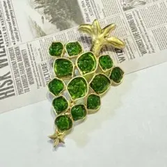 2026年最新】ブローチ トリファリの人気アイテム - メルカリ