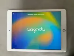 第6世代　Apple iPad 32GB ゴールド