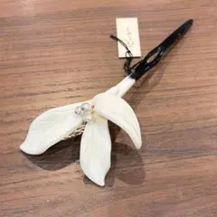 【花しおり】 かんざし 白　白玉　ゆり 着物 髪飾り
