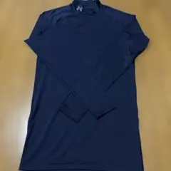 Under Armour ネイビー 長袖アンダーシャツ