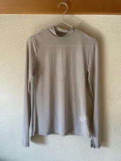 シアートップス　GU