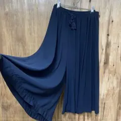 【 3032番】urban research ガウチョパンツ　レディM ネイビー