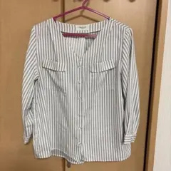 最終値下げ　処分　OPAQUE.CLIP ストライプ柄 Vネックシャツ