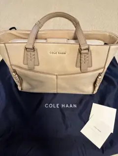COLE HAAN ベージュレザー バッグ