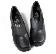 【超美品】幅広 甲高 パンプス ４E 黒 外反母趾 本革 ブラック 23.0