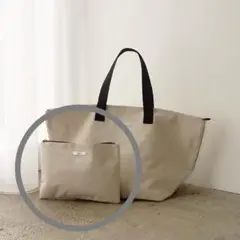 アンヌーク　ノベルティ　ポーチ　キャンバス