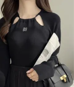 【classicalelf】【タグ付き】テープリボン使い胸刺繍ニットプルオーバー