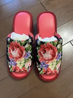 フェイラー赤スリッパ