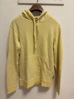 Patagonia イエローフード付きパーカー