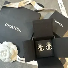 CHANEL CCロゴピアス シルバー