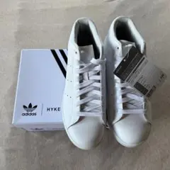 新品 adidas HYKE ハイレット スニーカー ハイカット 23.5のサムネイル