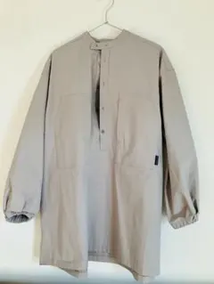 HELly Hansen ベージュ 長袖シャツ　スモック ブラウス ユニセックス