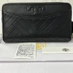 新品同様‼️ トリーバーチ　財布　長財布　キルティング　ラウンドファスナー