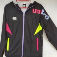 umbro 裏起毛フルジッパーウィンドブレーカー　160サイズですがSサイズ