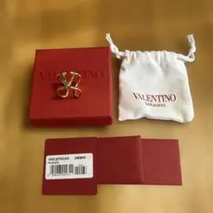 早い物勝ち値下げ BALENCIAGA ネックレス スタッズプレート - メルカリ