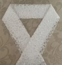 スパンコール付き花柄レース半襟　ホワイト　上品　華やか