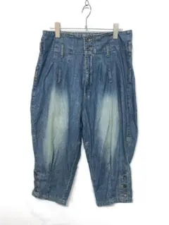 Item thumbnail for item 47f668cf-4124-405a-a9d0-15f26ab1d8a1