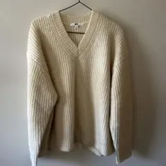 UNIQLO アイボリー Vネックセーター XL