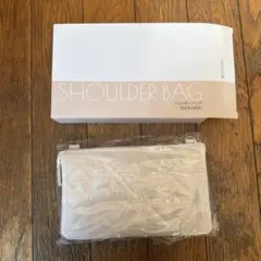 MENARD ショルダーバッグ オフホワイト