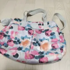 Kipling フラワーパターン ショルダーバッグ