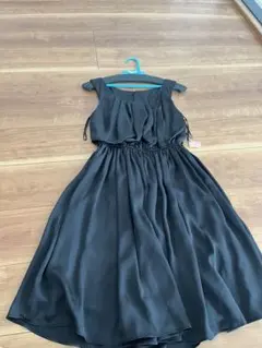 結婚式　お呼ばれ　ドレス