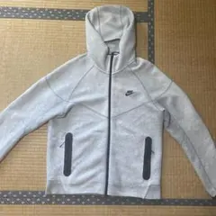 Nike テックフリース　NIKEパーカー