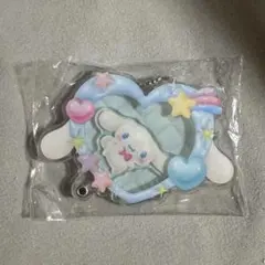 サンリオ　シナモロール　アクリルキーホルダー