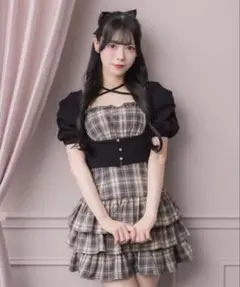 半袖ビジューカーデ×チェックワンピセット pium ワンピース ブラック