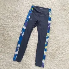 美品 XL【アンダーアーマー ヒートギア レギンス コンプレッション0】