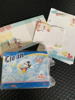 Item thumbnail for item 27119318-d4d5-449c-af80-5030b0438fde