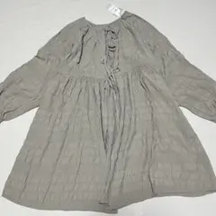 新品　タグ付　未使用　ニコアンド　niko and トップス　チュニックのサムネイル