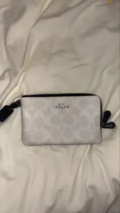 COACH コーナー ジップ リストレット ギンガム チェリー チャーム