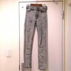 【H＆M】スキニーデニム (送料込み)
