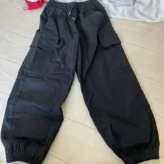 ブラックカーゴパンツ ゴムウエスト
