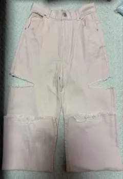 カットアウトデザイン デニムパンツ ピンクのサムネイル
