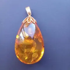 K18 琥珀　アンバー　ペンダントトップ　ネックレストップ