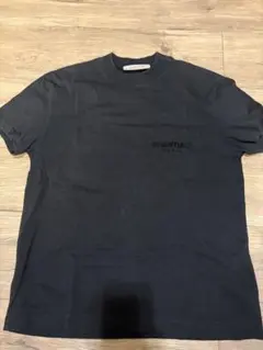 ESSENTIALS ブラック 半袖Tシャツ