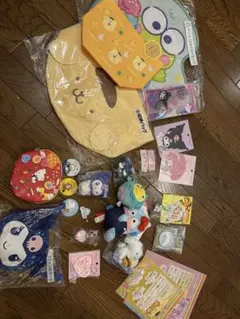 サンリオキャラクターズ まとめ売りセット - メルカリ