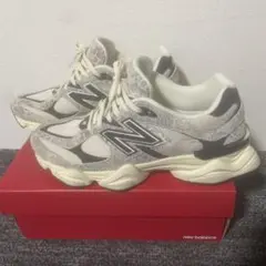 New Balance スニーカー　美品　28.5cm