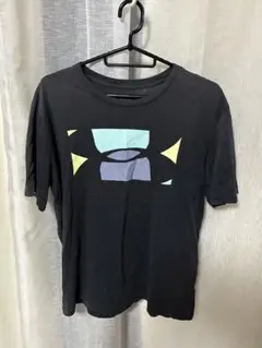 Under Armour HeatGear M ブラック Tシャツ