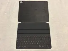 〔中古品〕Smart Keyboard Folio？ 動作未確認の為ジャンク！のサムネイル