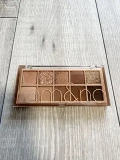 【美品】rom&nd BETTER THAN PALETTE 02のサムネイル