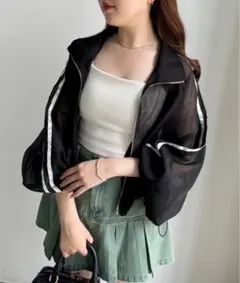 ナイスクラップ ライン入りシアーショートブルゾン